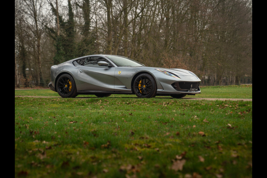 Ferrari 812 Superfast | Full carbon spec | Lift | Pass. display | JBL