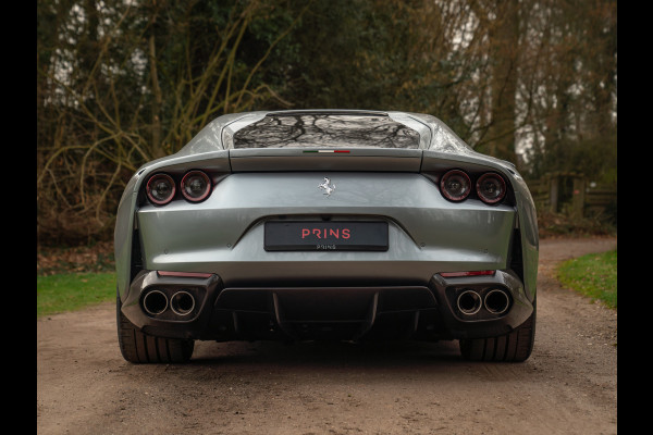 Ferrari 812 Superfast | Full carbon spec | Lift | Pass. display | JBL