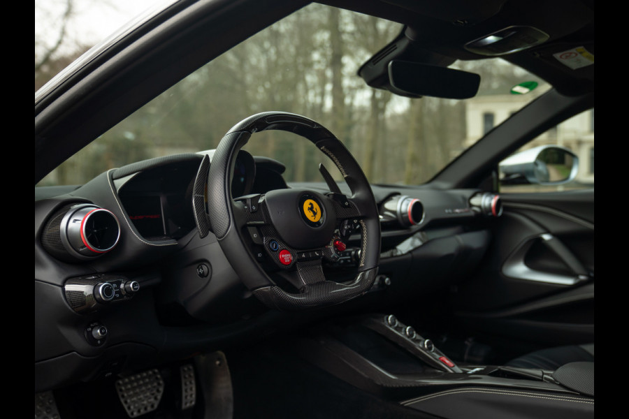 Ferrari 812 Superfast | Full carbon spec | Lift | Pass. display | JBL
