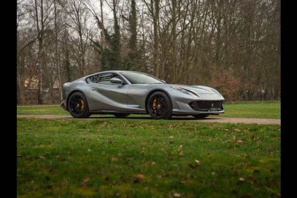 Ferrari 812 Superfast | Full carbon spec | Lift | Pass. display | JBL