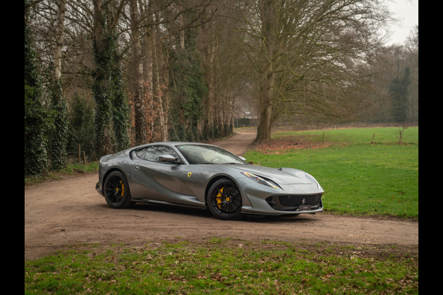 Ferrari 812 Superfast | Full carbon spec | Lift | Pass. display | JBL