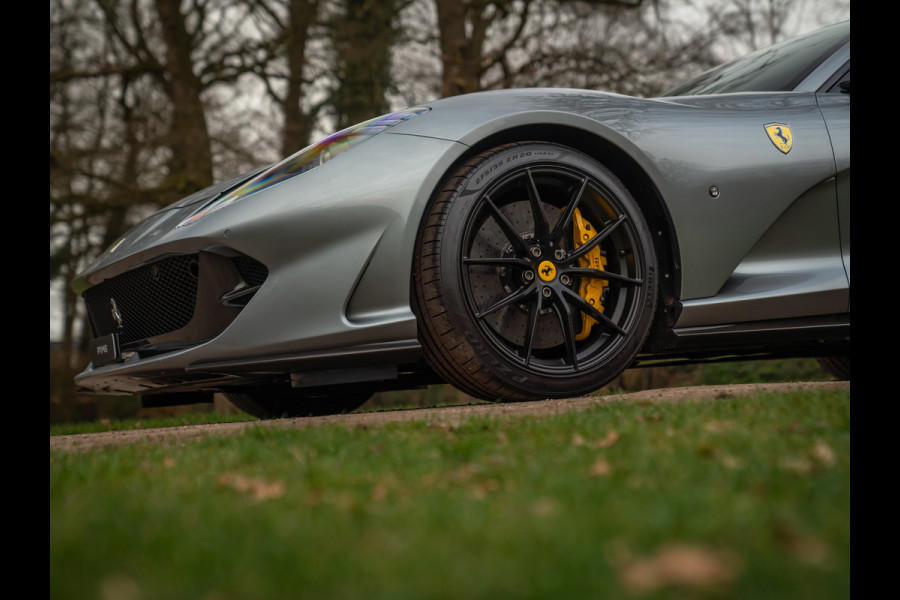 Ferrari 812 Superfast | Full carbon spec | Lift | Pass. display | JBL