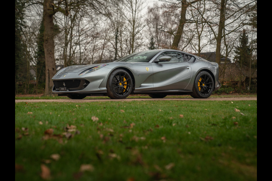 Ferrari 812 Superfast | Full carbon spec | Lift | Pass. display | JBL