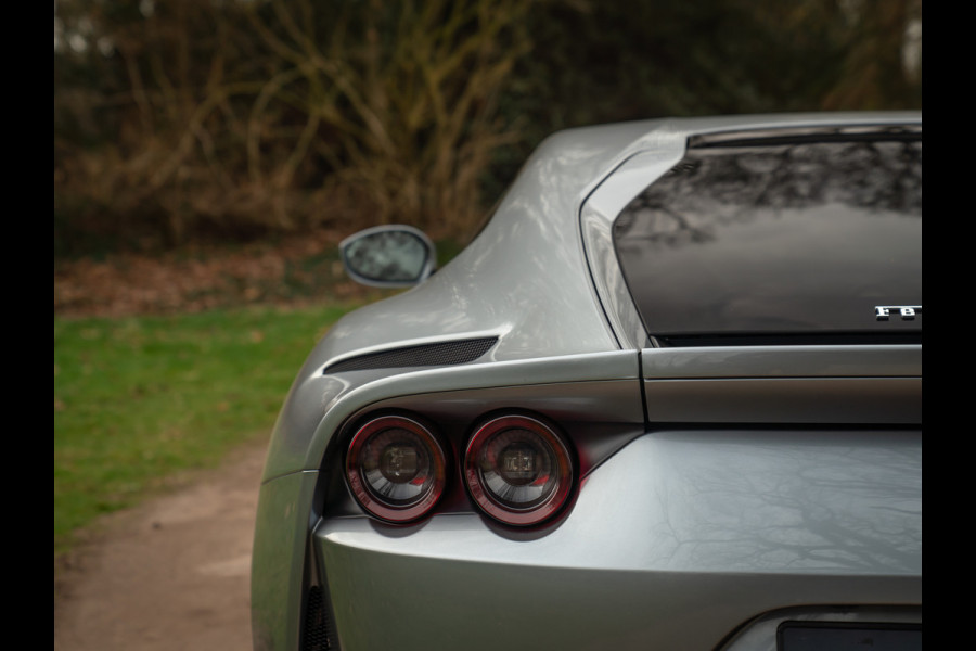 Ferrari 812 Superfast | Full carbon spec | Lift | Pass. display | JBL