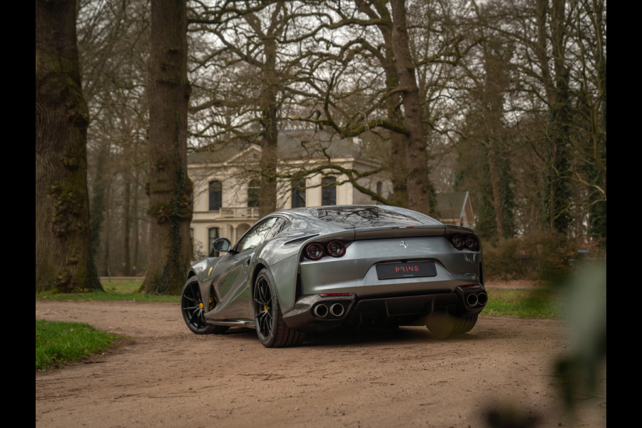 Ferrari 812 Superfast | Full carbon spec | Lift | Pass. display | JBL