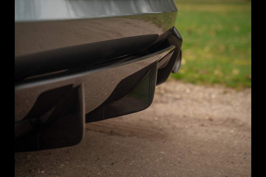 Ferrari 812 Superfast | Full carbon spec | Lift | Pass. display | JBL