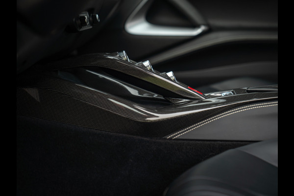 Ferrari 812 Superfast | Full carbon spec | Lift | Pass. display | JBL