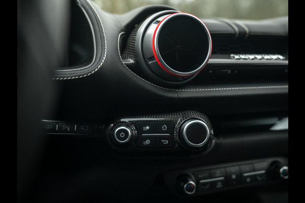 Ferrari 812 Superfast | Full carbon spec | Lift | Pass. display | JBL