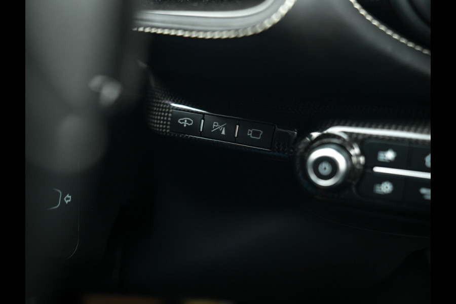 Ferrari 812 Superfast | Full carbon spec | Lift | Pass. display | JBL