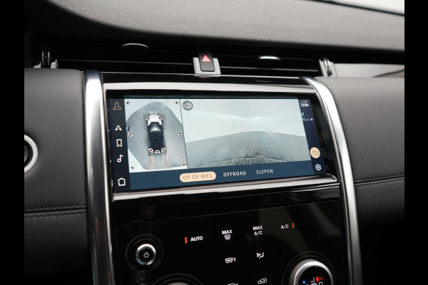 Land Rover Discovery Sport P300e HSE PHEV 309pk Dealer O.H | Trekhaak Afn. | 360 Camera | Lederen Sportstoelen Memory & Verwarmd | Verwarmd Stuur | Apple Carplay | Cruise Control | 20"L.M | Navigatie | Virtual | DAB | Plug In Hybrid |