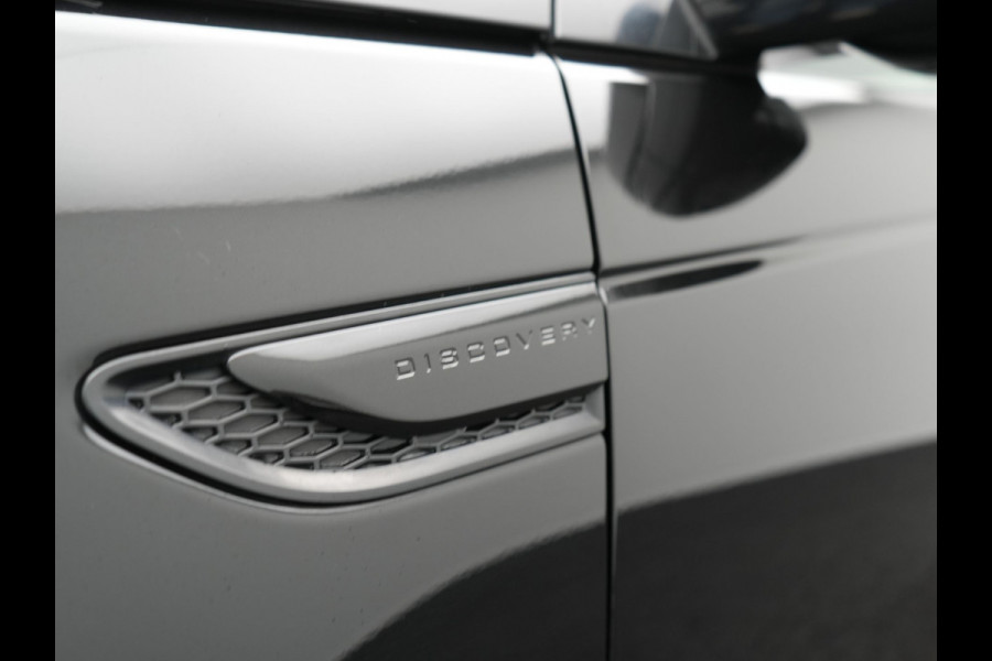 Land Rover Discovery Sport P300e HSE PHEV 309pk Dealer O.H | Trekhaak Afn. | 360 Camera | Lederen Sportstoelen Memory & Verwarmd | Verwarmd Stuur | Apple Carplay | Cruise Control | 20"L.M | Navigatie | Virtual | DAB | Plug In Hybrid |