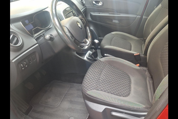 Renault Captur 0.9 TCe Intens | Full LED | Trekhaak | Camera | Navi | CC | All Season |