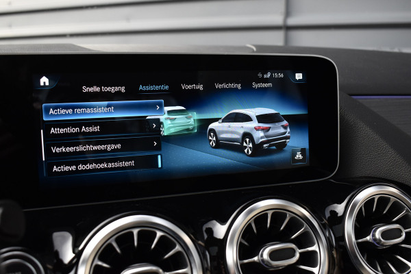 Mercedes-Benz GLA 250 4MATIC 224pk Premium Plus | Panoramadak | ACC | Memory seats | 360 Camera | Head-Up | Stoelverwarming |