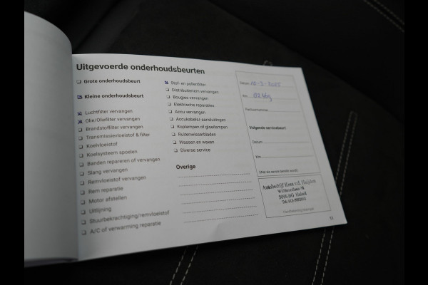 Mercedes-Benz A-Klasse 250 e AMG Line PHEV 218pk | Panodak | Multibeam LED | Alcantara Sportstoelen Verwarmd | Apple Carplay | Sfeerverlichting | Blis | Cruise Control | Navigatie | Virtual | DAB | Plug In Hybrid |