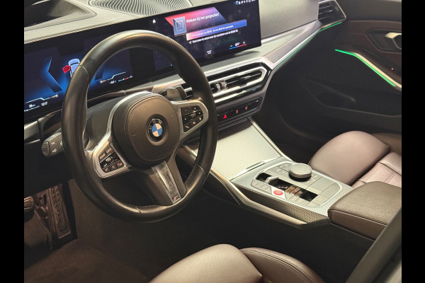 BMW 3 Serie 318i M-Sport | Pano | Stoel/Stuur verwarming | Carplay | HUD |Sfeerverlichting |