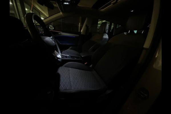 Seat Leon 1.5 eTSI FR Launch Pano|Keyless|Sfeer|Dodehoek|VOL