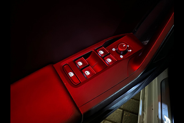 Seat Leon 1.5 eTSI FR Launch Pano|Keyless|Sfeer|Dodehoek|VOL