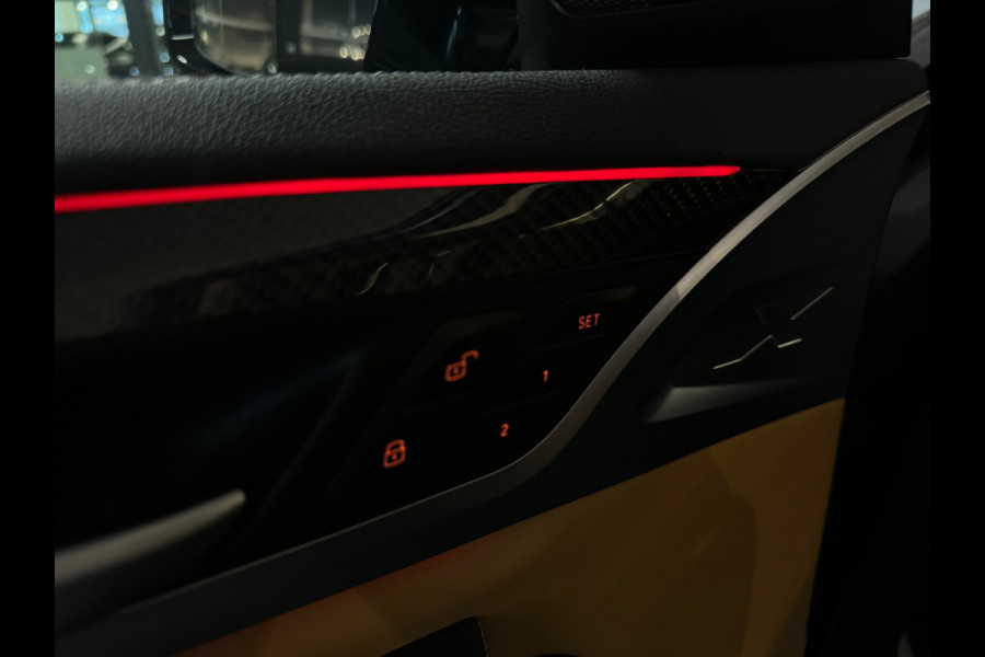 BMW X3 M Competition Pano|Carbon|HuD|H/K|Kuip|Keyless|Sfeer