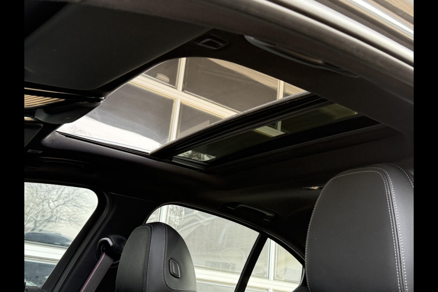 BMW 3-serie 320i M SPORT PLUS | PANORAMA | 19 INCH | HEAD UP | LEDER |
