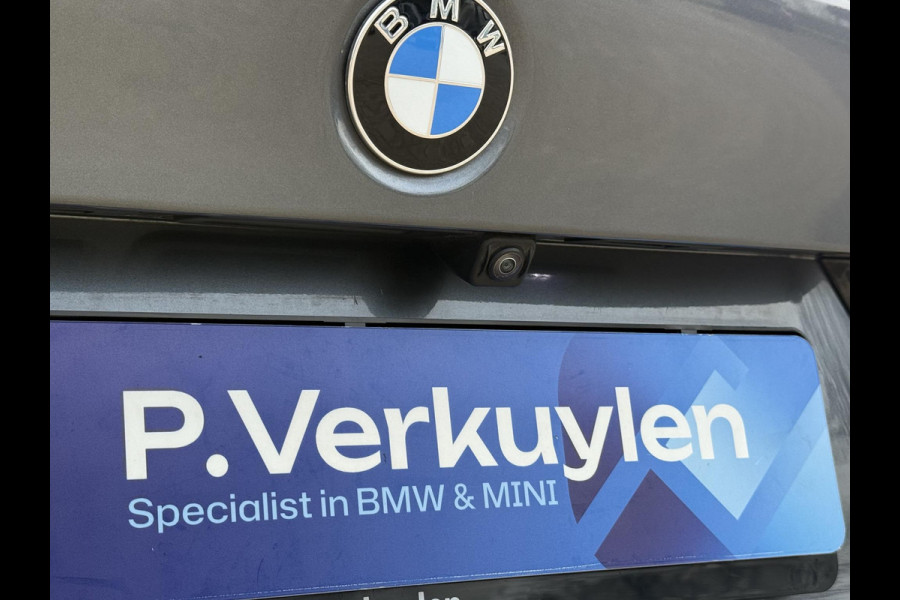 BMW 3-serie 320i M SPORT PLUS | PANORAMA | 19 INCH | HEAD UP | LEDER |