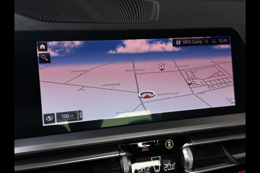 BMW 3-serie 320i M SPORT PLUS | PANORAMA | 19 INCH | HEAD UP | LEDER |