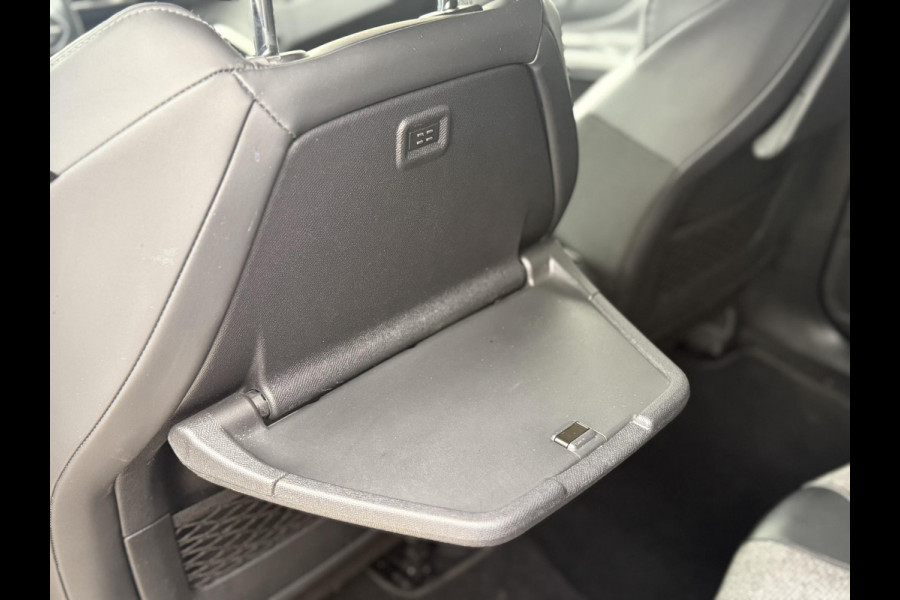 Peugeot 5008 1.2 PureTech Allure 1e Eigenaar|Navi|Clima|Trekhaakl|D-riem v.v in 2021|PDC V+A|Cruise|7-zits|APK tot 02-2027