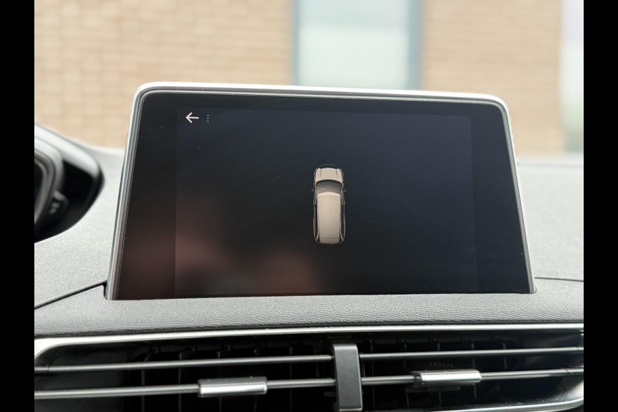 Peugeot 5008 1.2 PureTech Allure 1e Eigenaar|Navi|Clima|Trekhaakl|D-riem v.v in 2021|PDC V+A|Cruise|7-zits|APK tot 02-2027