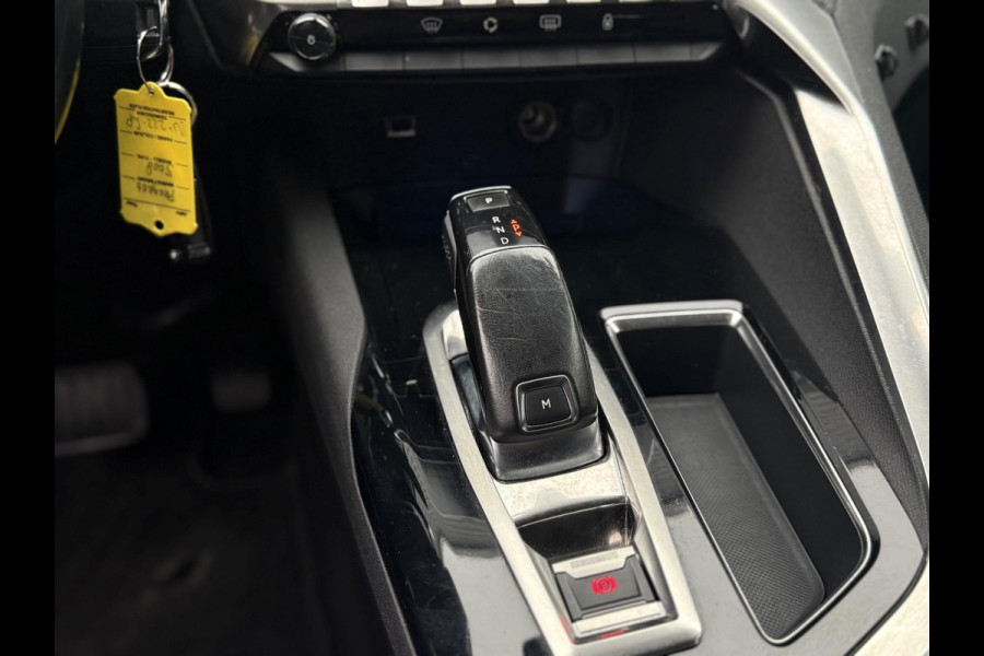 Peugeot 5008 1.2 PureTech Allure 1e Eigenaar|Navi|Clima|Trekhaakl|D-riem v.v in 2021|PDC V+A|Cruise|7-zits|APK tot 02-2027