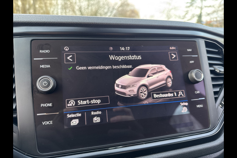 Volkswagen T-Roc 1.5 TSI 150PK DSG BUSINESS CARPLAY/NAVI/PDC