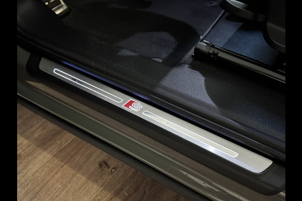 Audi Q3 35 TFSI 150PK S-TRONIC S-LINE CAMERA/TREKHAAK/LEDER/MATRIX-LED