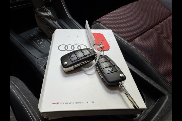 Audi Q3 35 TFSI 150PK S-TRONIC S-LINE CAMERA/TREKHAAK/LEDER/MATRIX-LED