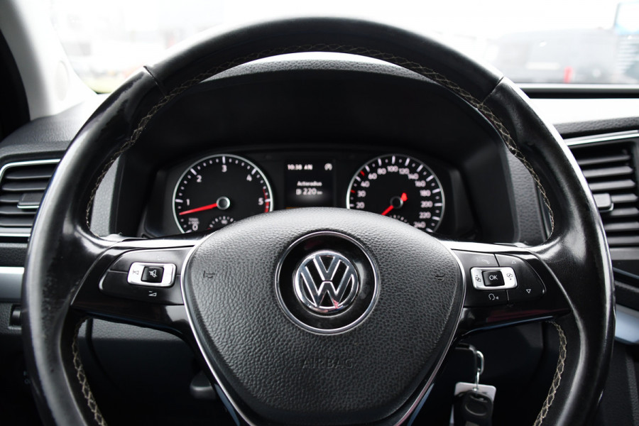 Volkswagen Amarok 3.0 V6 TDI 4Motion DC Highline Camera, Cruise, Carplay, Stoelverwarming, Leder, LED, 4x4, Automaat, 225pk, 3300kg Trekhaak, Uniek!