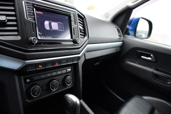 Volkswagen Amarok 3.0 V6 TDI 4Motion DC Highline Camera, Cruise, Carplay, Stoelverwarming, Leder, LED, 4x4, Automaat, 225pk, 3300kg Trekhaak, Uniek!
