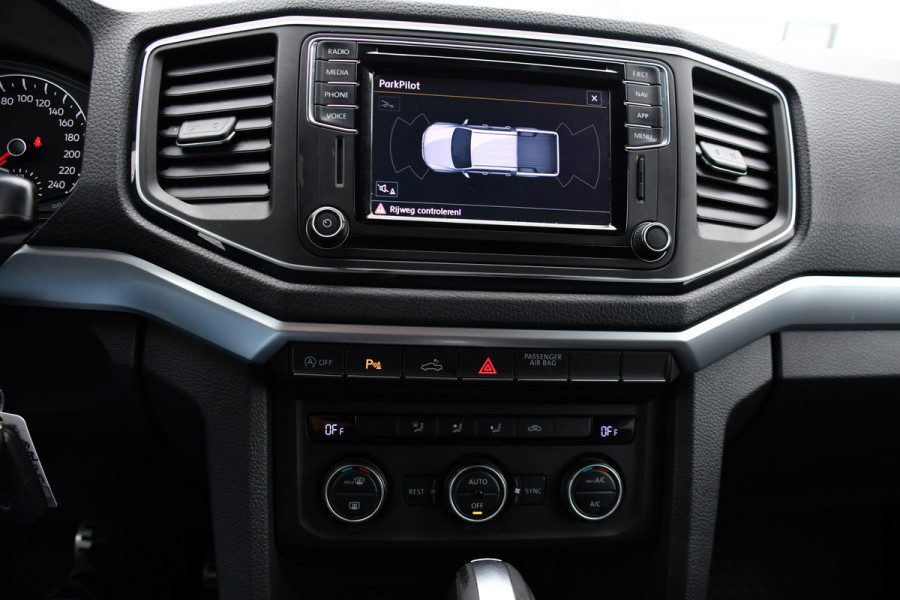 Volkswagen Amarok 3.0 V6 TDI 4Motion DC Highline Camera, Cruise, Carplay, Stoelverwarming, Leder, LED, 4x4, Automaat, 225pk, 3300kg Trekhaak, Uniek!