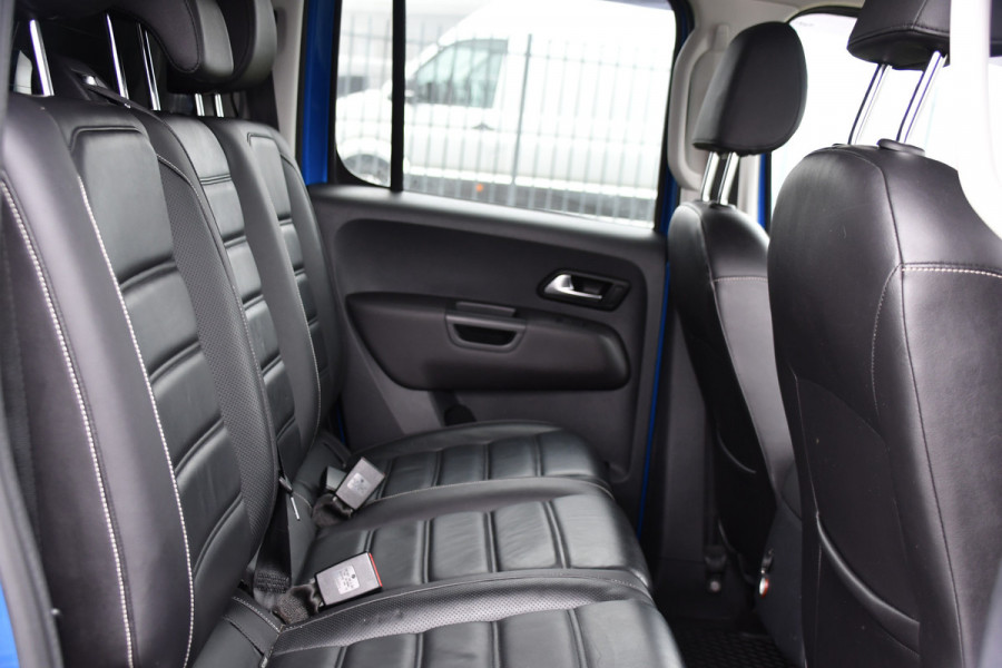 Volkswagen Amarok 3.0 V6 TDI 4Motion DC Highline Camera, Cruise, Carplay, Stoelverwarming, Leder, LED, 4x4, Automaat, 225pk, 3300kg Trekhaak, Uniek!