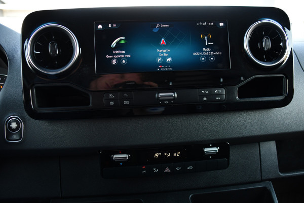 Mercedes-Benz Sprinter 319 V6 3.0 CDI L3H2 PB Edition Adaptieve Cruise, 360 Camera, Carplay, LED, Stoelverwarming, Multimedia, 10,5'' Mbux,