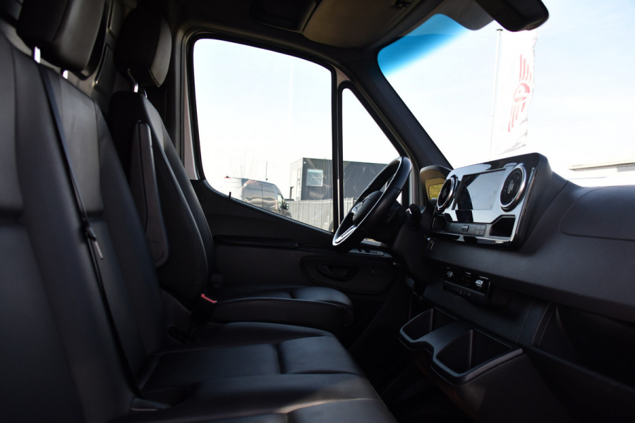 Mercedes-Benz Sprinter 319 V6 3.0 CDI L3H2 PB Edition Adaptieve Cruise, 360 Camera, Carplay, LED, Stoelverwarming, Multimedia, 10,5'' Mbux,