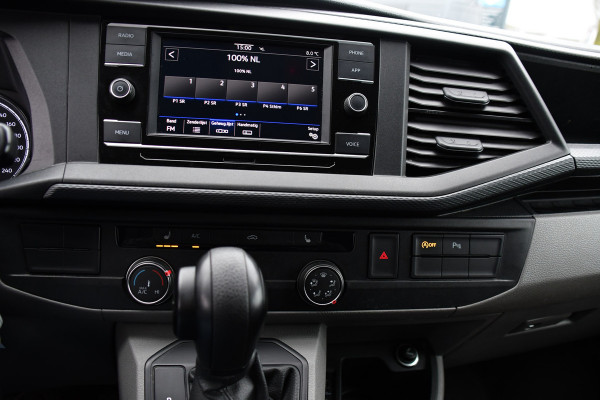 Volkswagen Transporter 2.0 TDI L2H1 30 Highline Adaptieve Cruise, Camera, Carplay, Stoelverwarming, Automaat, Sensoren, Standkachel, 2 x Schuifdeur, LED, Uniek!