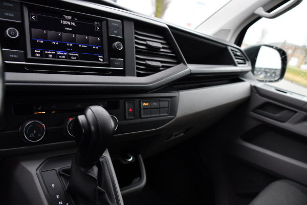 Volkswagen Transporter 2.0 TDI L2H1 30 Highline Adaptieve Cruise, Camera, Carplay, Stoelverwarming, Automaat, Sensoren, Standkachel, 2 x Schuifdeur, LED, Uniek!