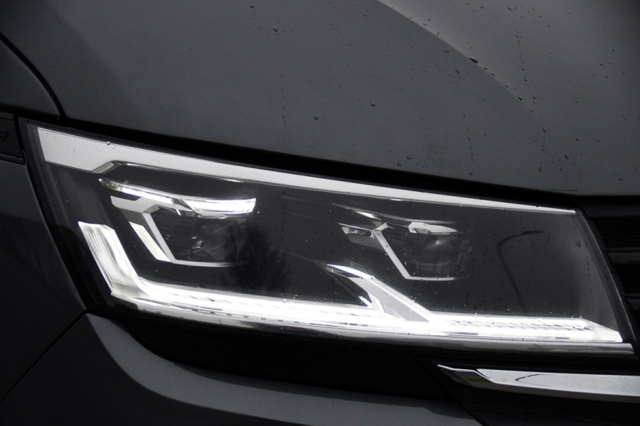 Volkswagen Transporter 2.0 TDI L2H1 30 Highline Adaptieve Cruise, Camera, Carplay, Stoelverwarming, Automaat, Sensoren, Standkachel, 2 x Schuifdeur, LED, Uniek!