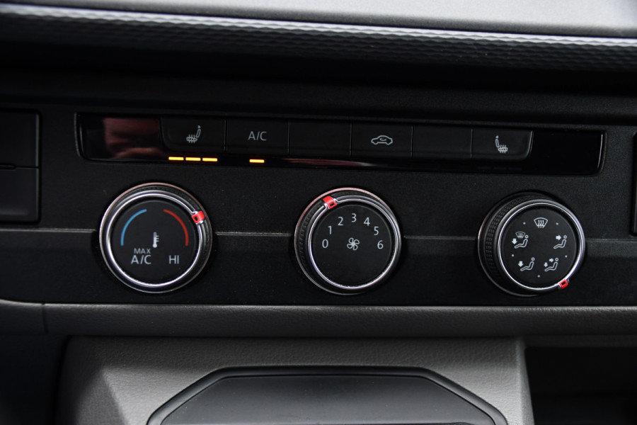 Volkswagen Transporter 2.0 TDI L2H1 30 Highline Adaptieve Cruise, Camera, Carplay, Stoelverwarming, Automaat, Sensoren, Standkachel, 2 x Schuifdeur, LED, Uniek!