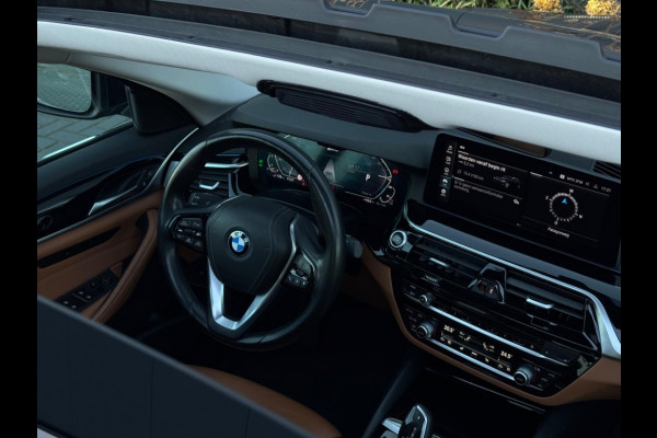 BMW 5 Serie 520e High Exe 2022 NWE MODEL FULL PANO NAVI ACC ECC CAMERA
