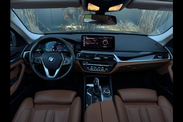 BMW 5 Serie 520e High Exe 2022 NWE MODEL FULL PANO NAVI ACC ECC CAMERA