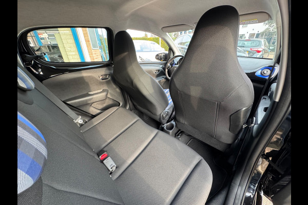 Peugeot 108 1.0 e-VTi Allure 2019 Zwart NAVI CLIMA LM NAP!