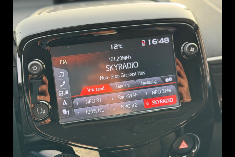 Peugeot 108 1.0 e-VTi Allure 2019 Zwart NAVI CLIMA LM NAP!