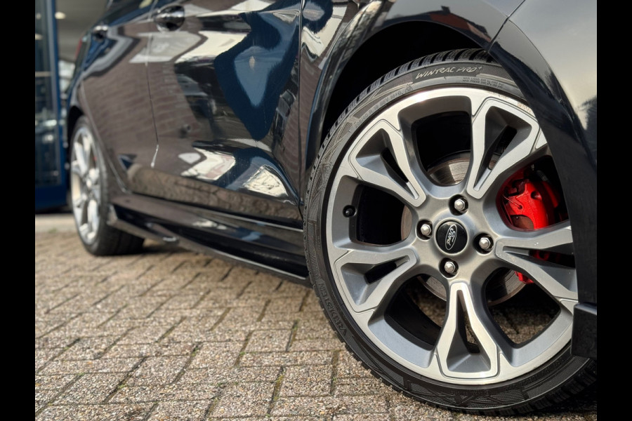Ford Fiesta 1.0 EcoBoost ST-Line 2019 Zwart NAVI CLIMA NAP!