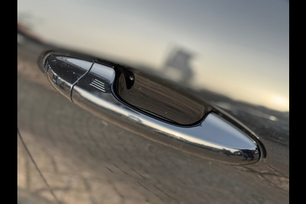 Ford Fiesta 1.0 EcoBoost ST-Line 2019 Zwart NAVI CLIMA NAP!