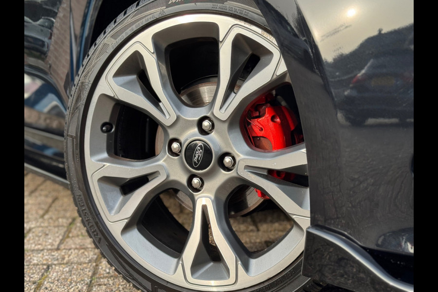 Ford Fiesta 1.0 EcoBoost ST-Line 2019 Zwart NAVI CLIMA NAP!