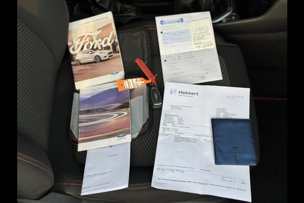 Ford Fiesta 1.0 EcoBoost ST-Line 2019 Zwart NAVI CLIMA NAP!