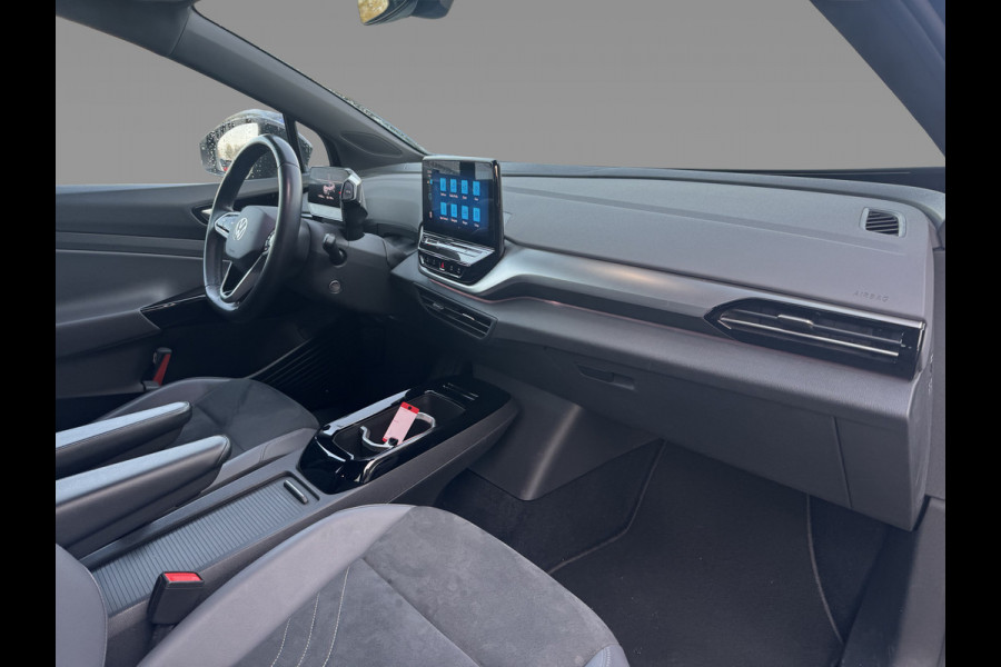 Volkswagen ID.4 Pro 77 kWh / SoH 93,3% / Trekhaak / Camera / Sfeerverlichting / CarPlay / 20'' / Keyless / Navigatie / DAB / Stuur+Stoelverwarming / ACC